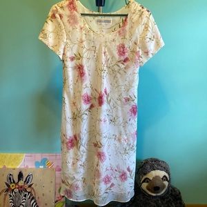 Women’s Jessica Howard Medium Short Sleeved Dress EUC